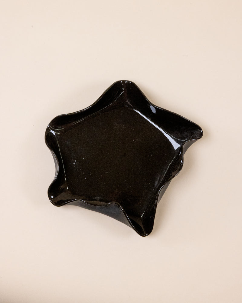 Black Irregular plate